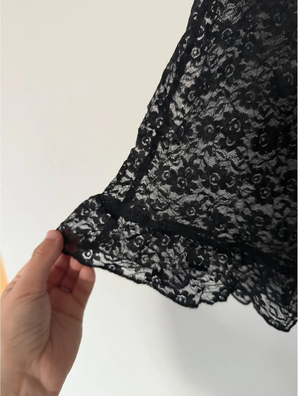 Wild Fable Black Sheer Ruffle Hem Mini Lace Skirt Swim Cover Up Stretchy Rosette